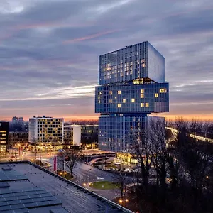 https://nhow-amsterdam-rai.thehaguehotels.net