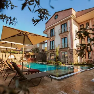 Otel Sukha ***